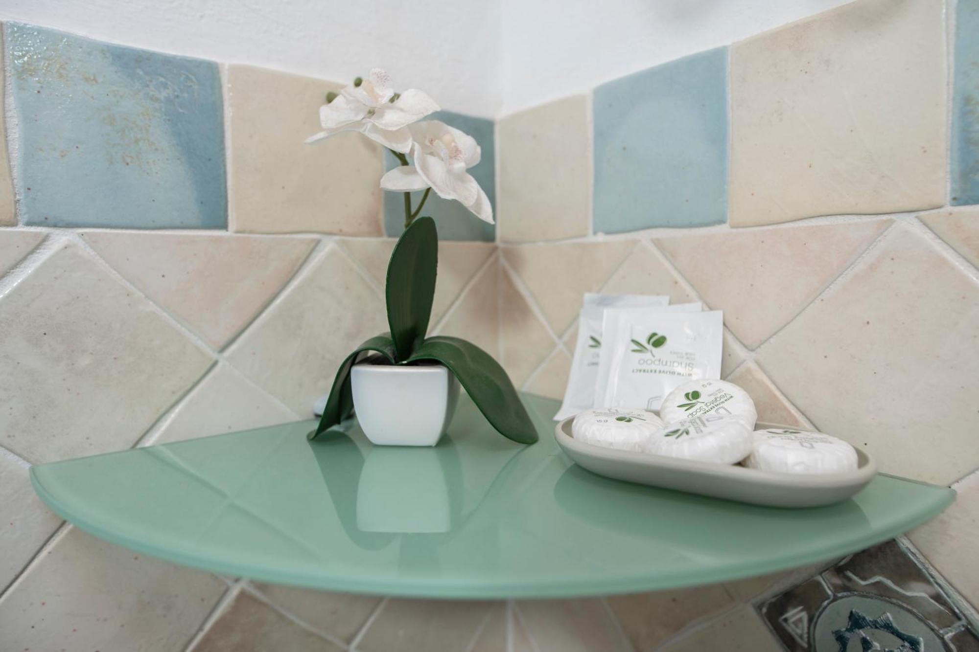 Domoruja B&B Sassari Bagian luar foto