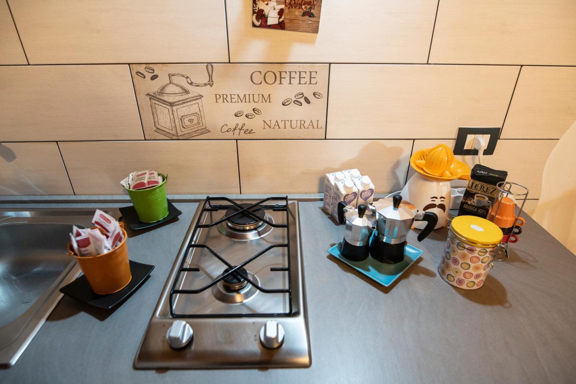 Domoruja B&B Sassari Bagian luar foto