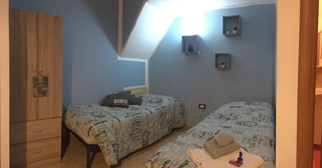 Domoruja B&B Sassari Bagian luar foto
