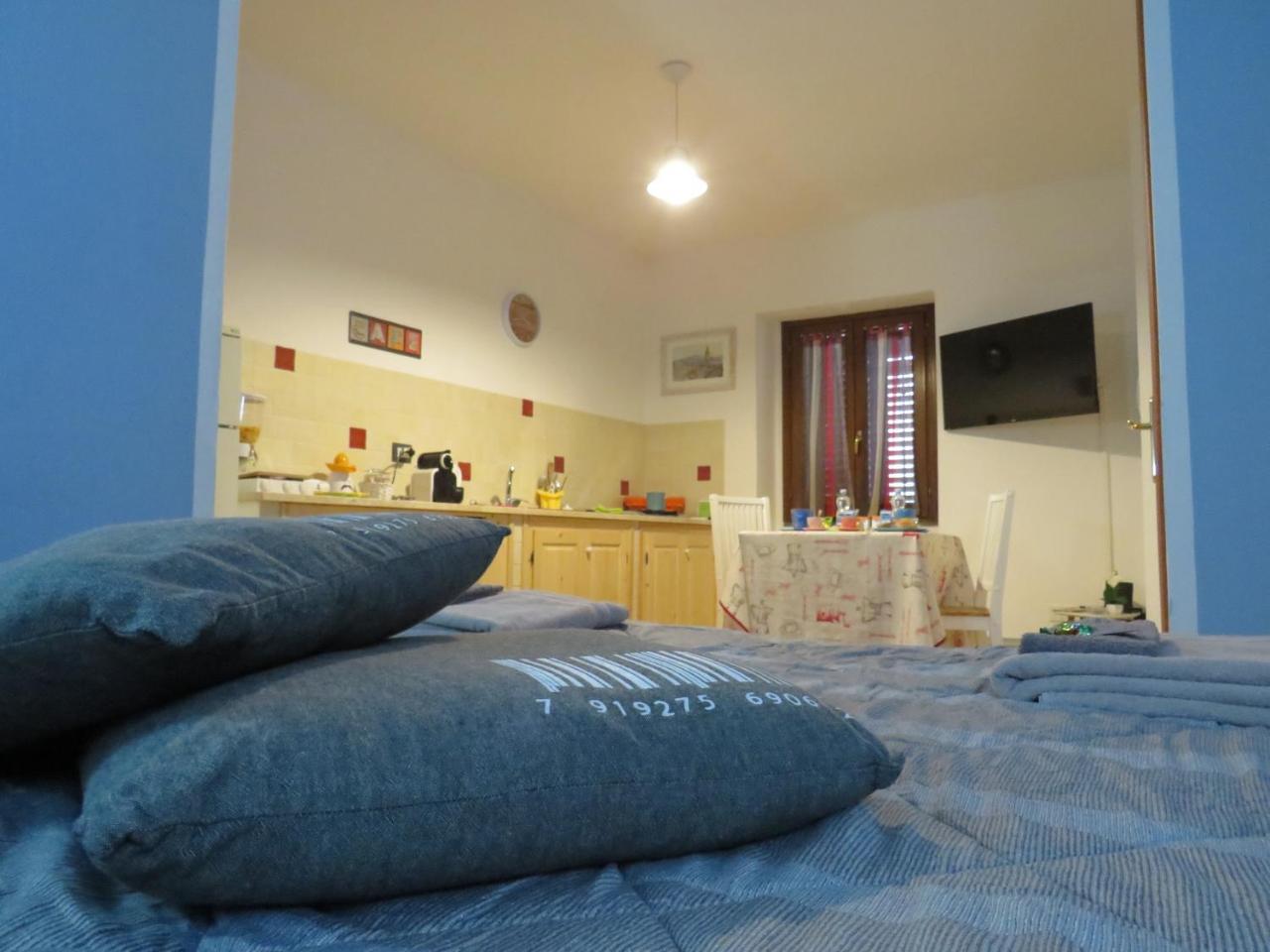 Domoruja B&B Sassari Bagian luar foto