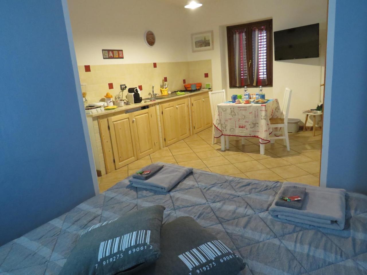 Domoruja B&B Sassari Bagian luar foto