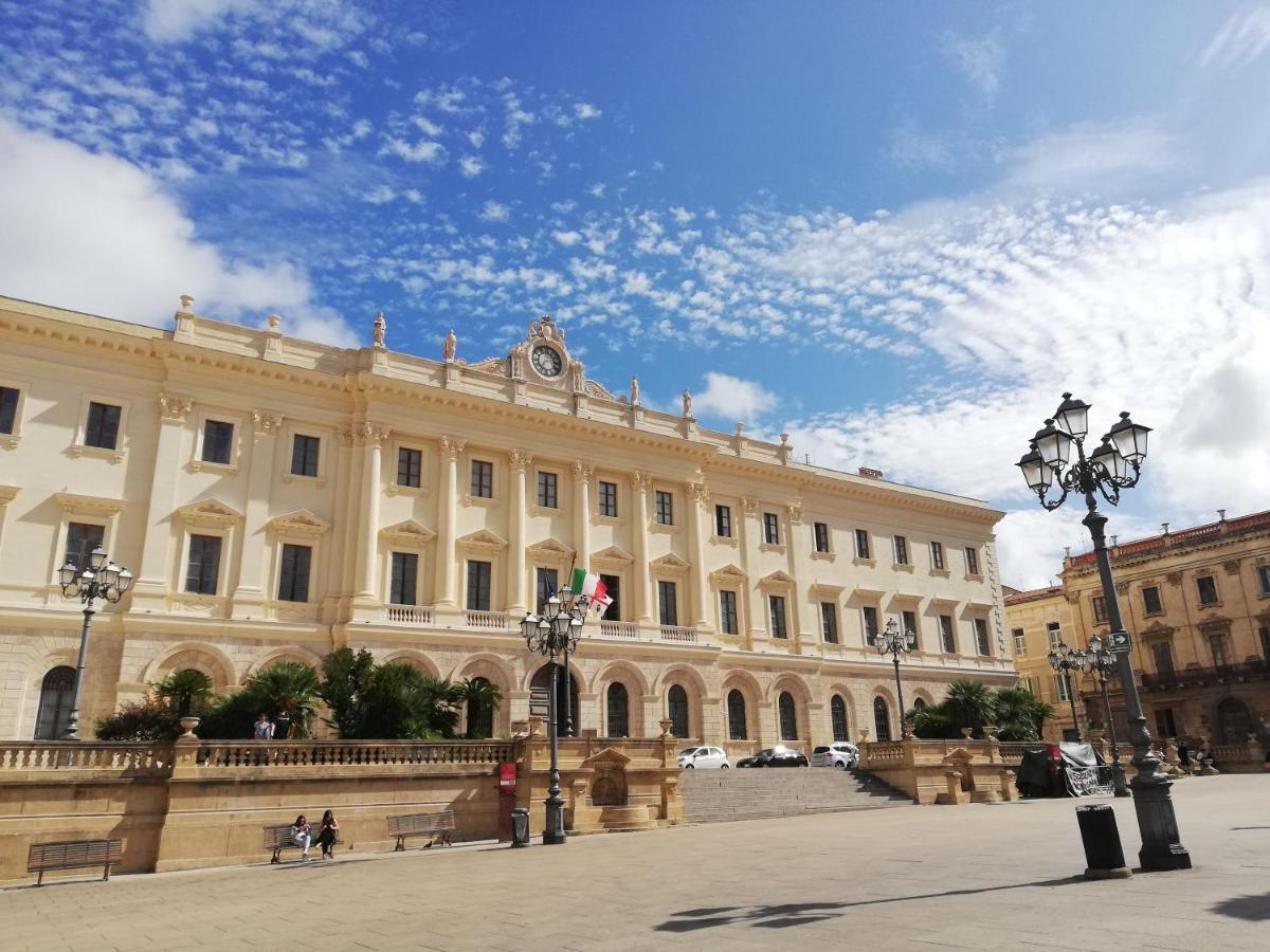 Domoruja B&B Sassari Bagian luar foto