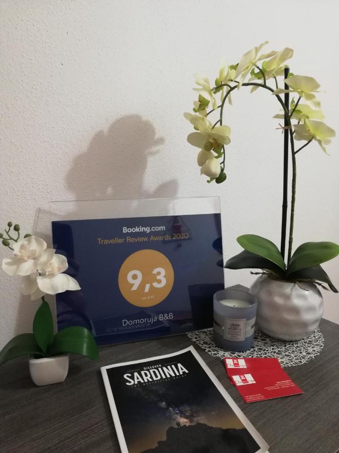 Domoruja B&B Sassari Bagian luar foto